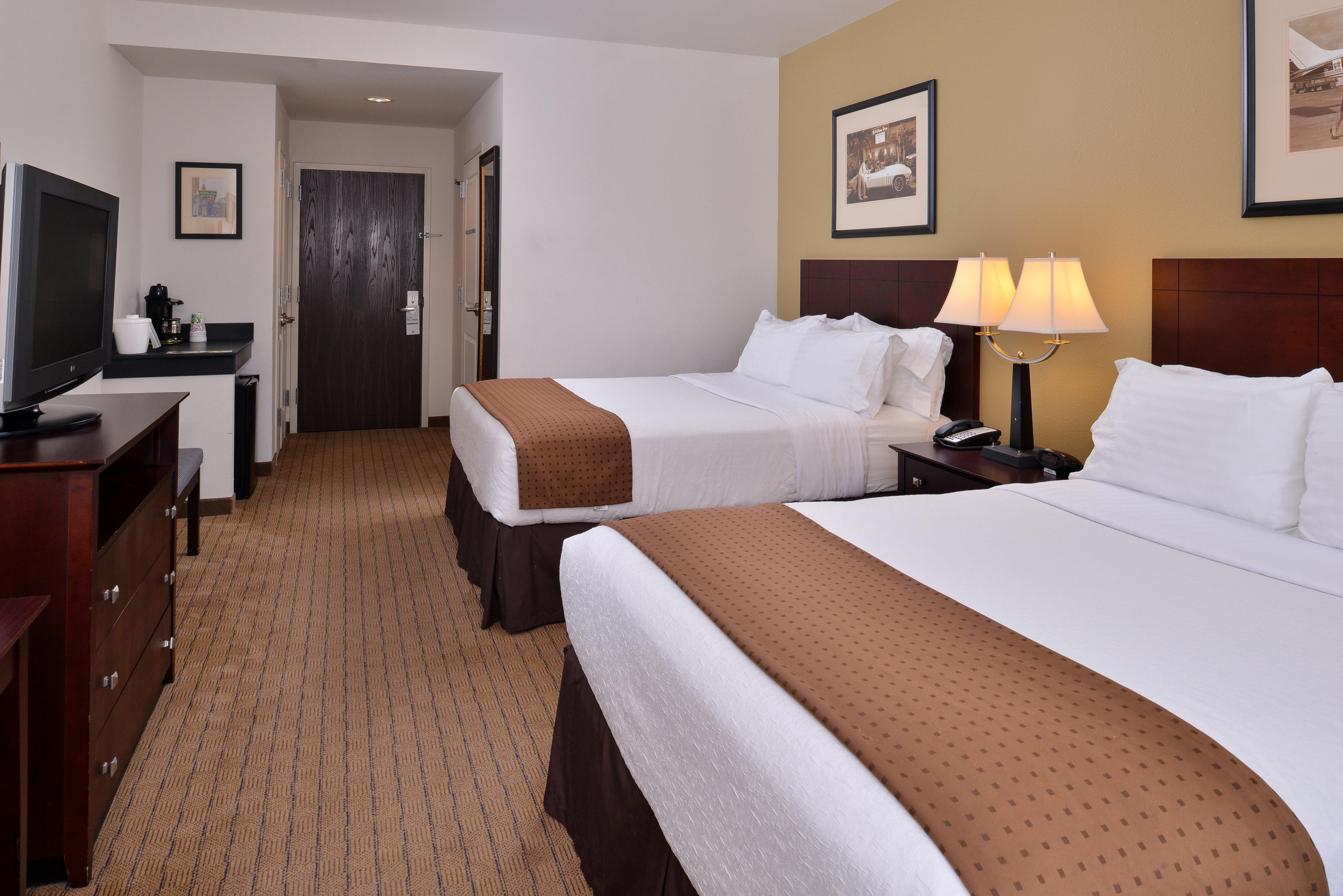 Holiday Inn Madison At The American Center By Ihg Ngoại thất bức ảnh