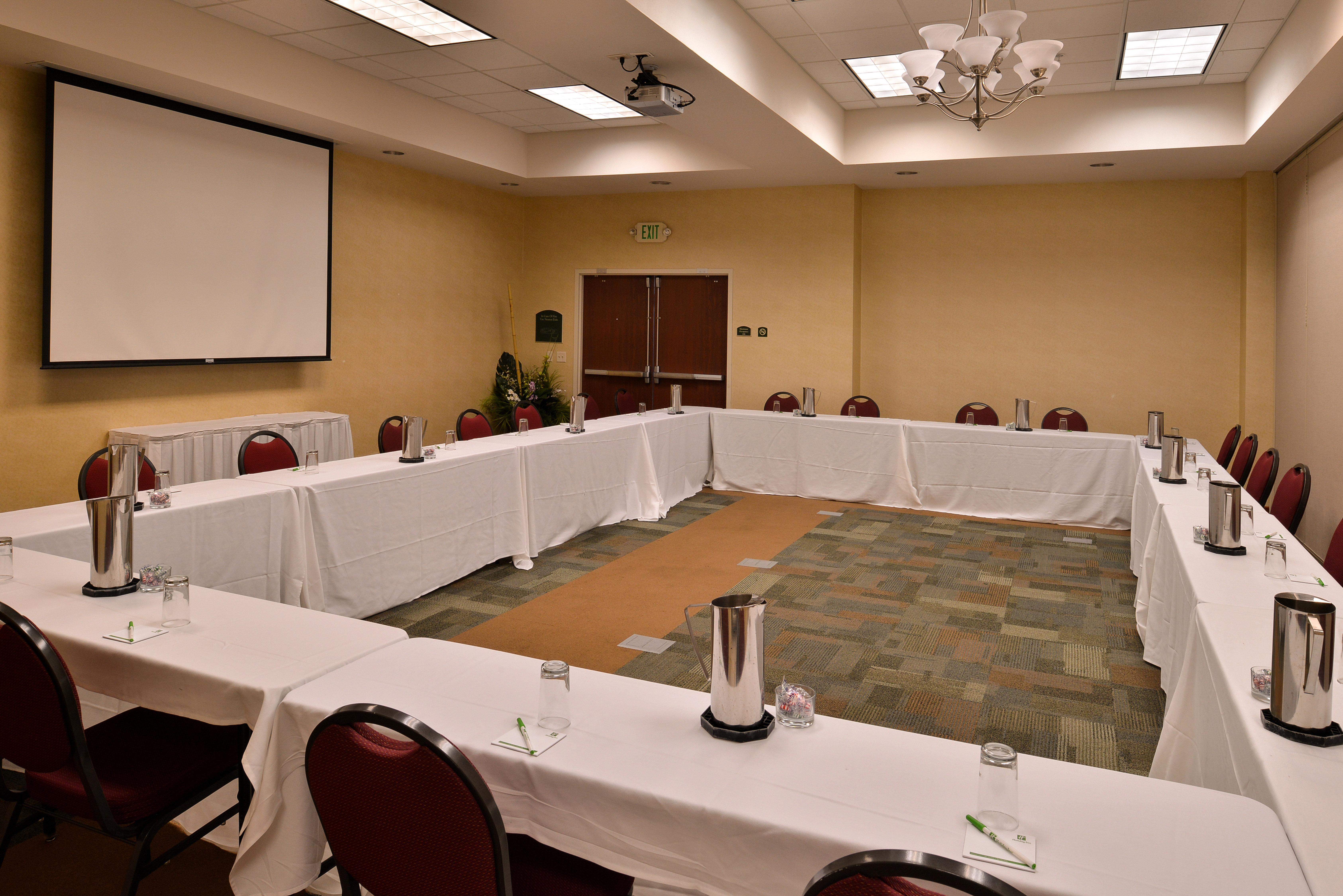 Holiday Inn Madison At The American Center By Ihg Ngoại thất bức ảnh