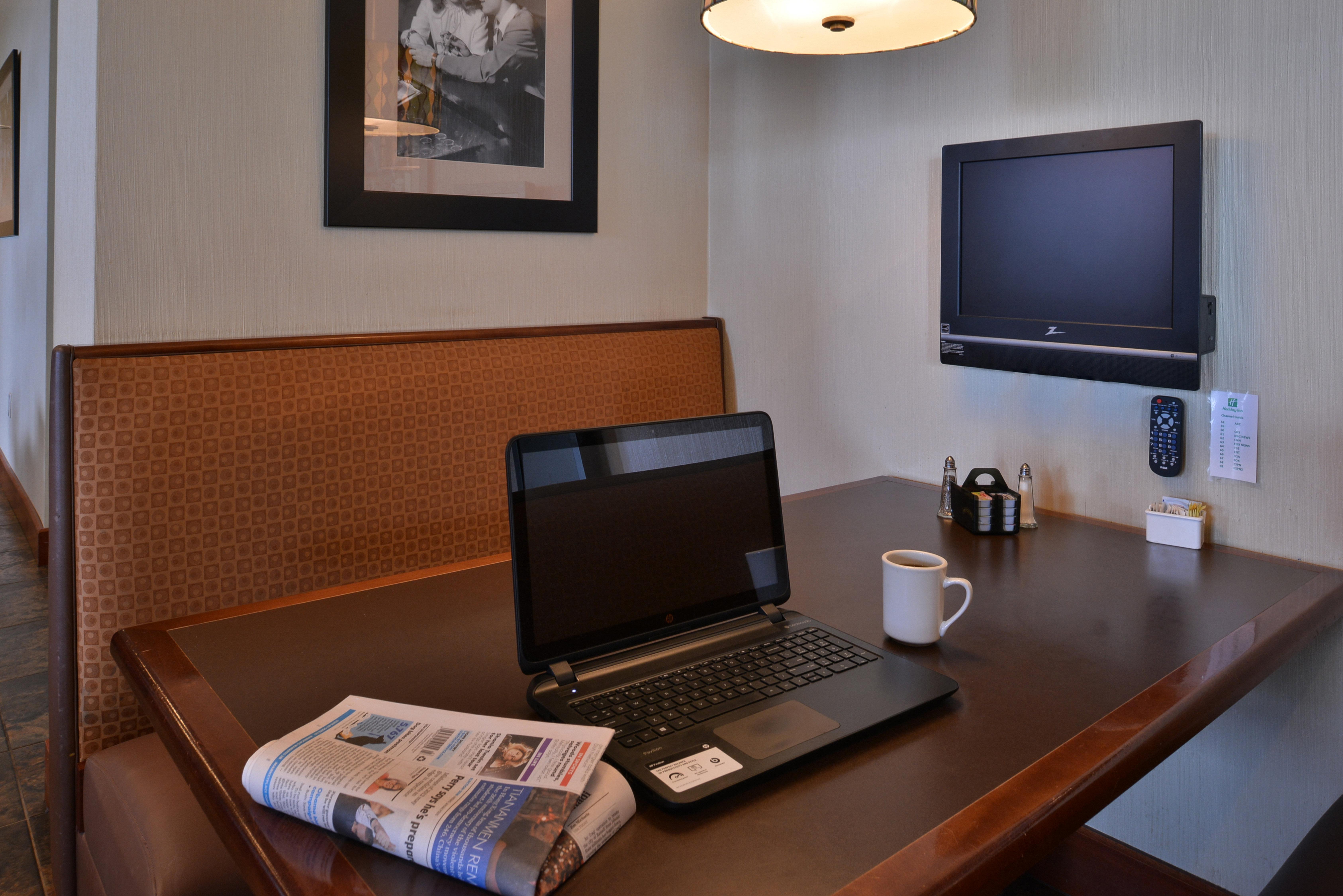 Holiday Inn Madison At The American Center By Ihg Ngoại thất bức ảnh