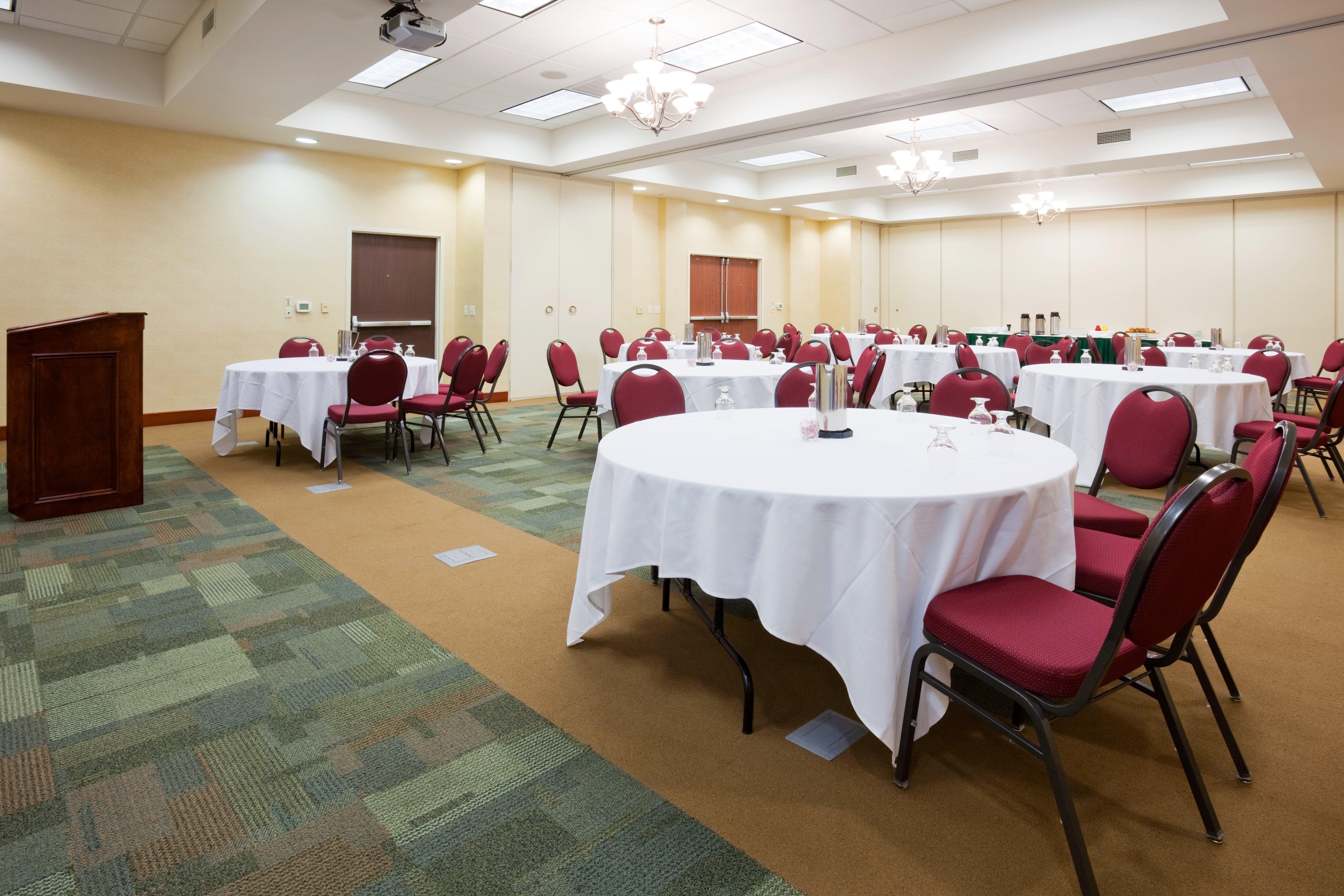 Holiday Inn Madison At The American Center By Ihg Ngoại thất bức ảnh