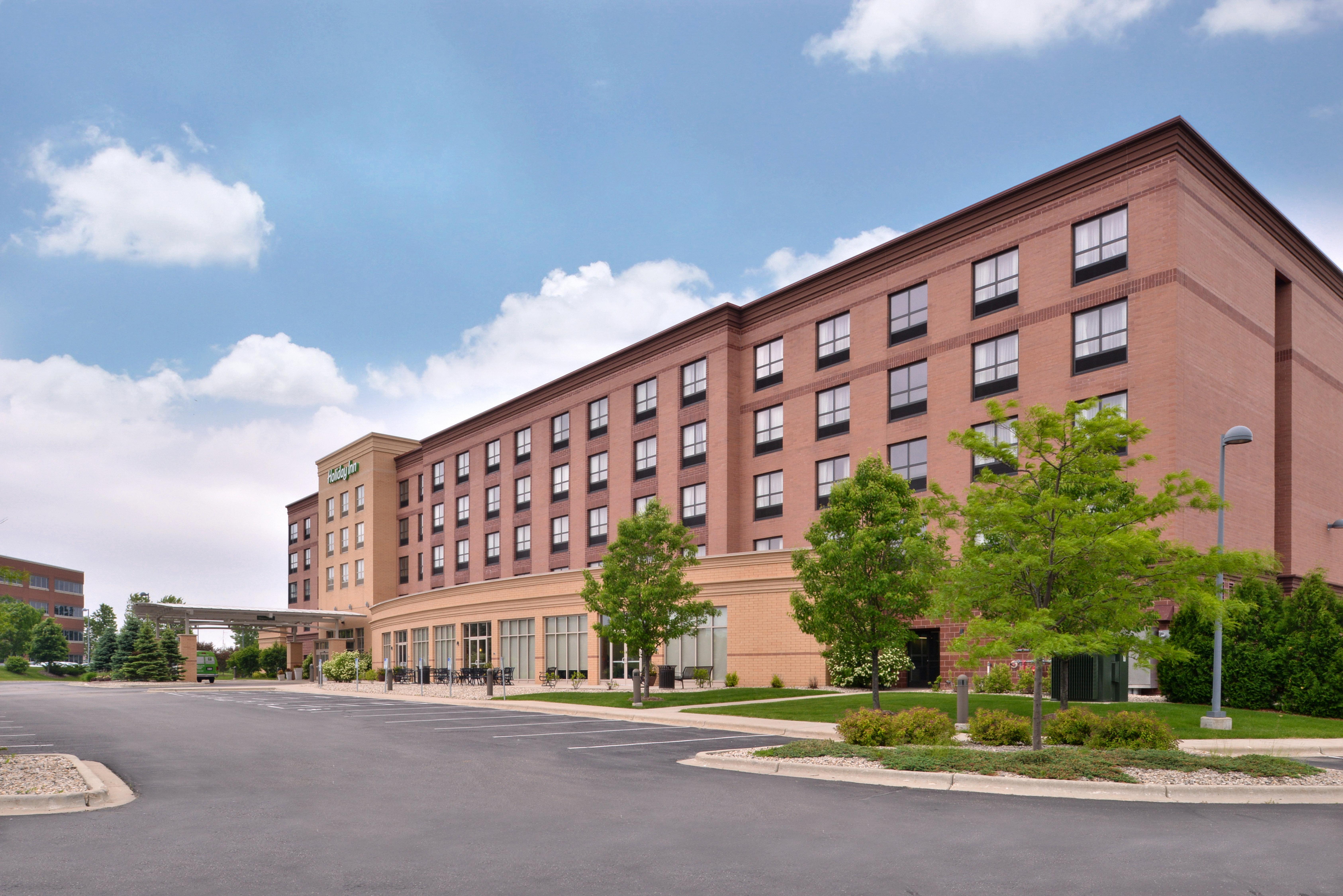 Holiday Inn Madison At The American Center By Ihg Ngoại thất bức ảnh