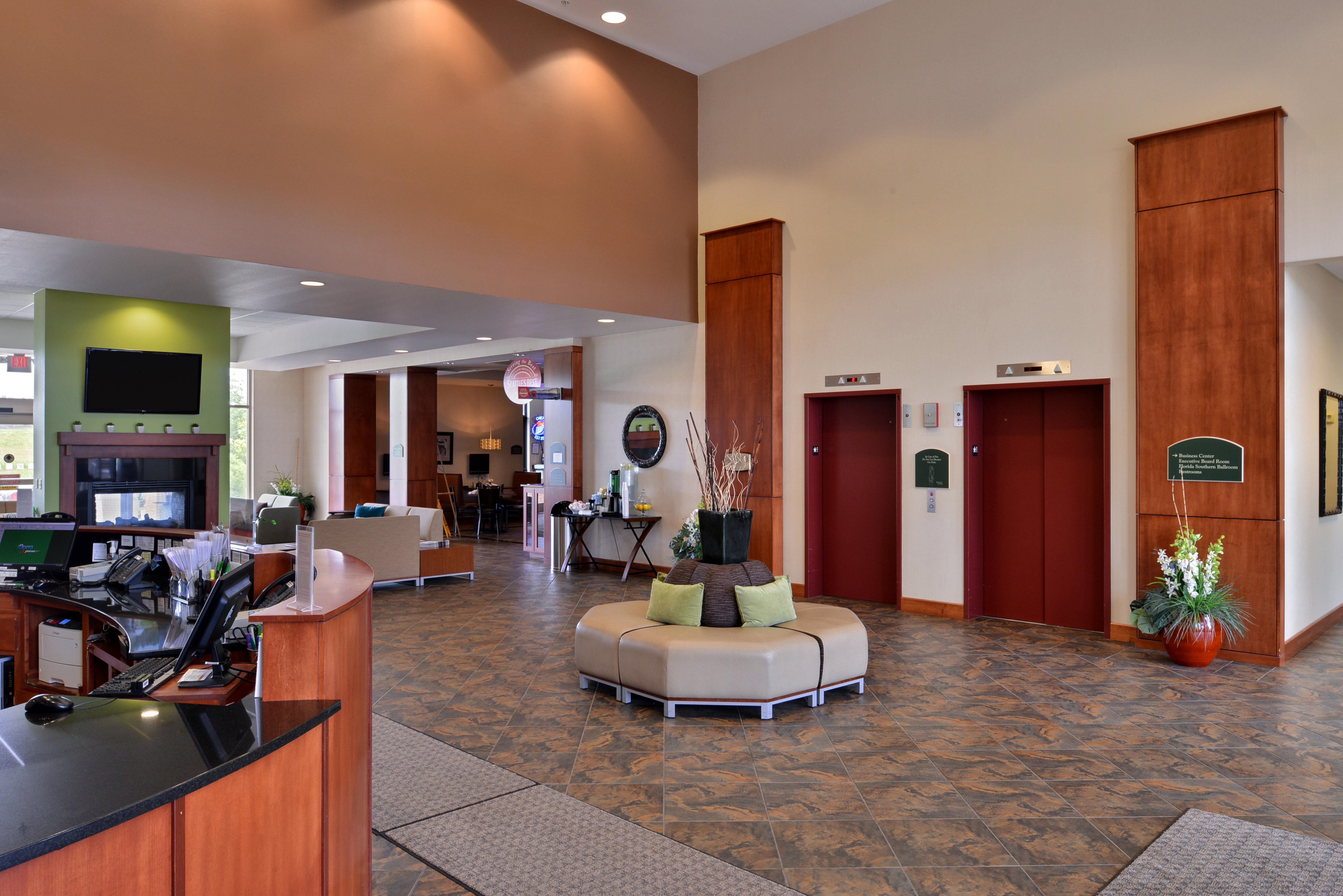 Holiday Inn Madison At The American Center By Ihg Ngoại thất bức ảnh
